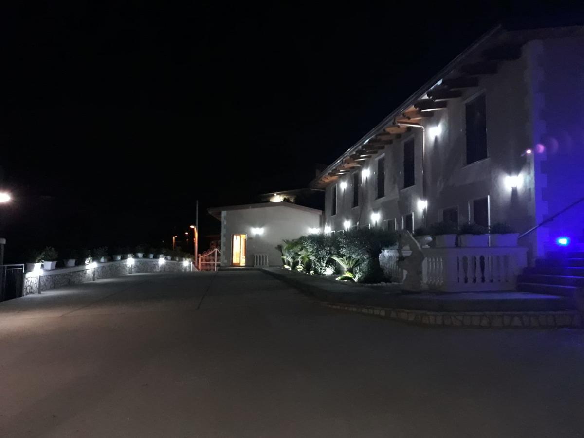 Villa Catie กาสเตลลัมมาเร ดิ สตาเบีย ภายนอก รูปภาพ